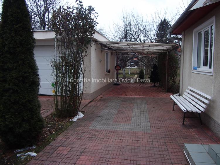 Vand casa in Deva, zona ultracentrala, constructie realizata in anul 2000 - 8