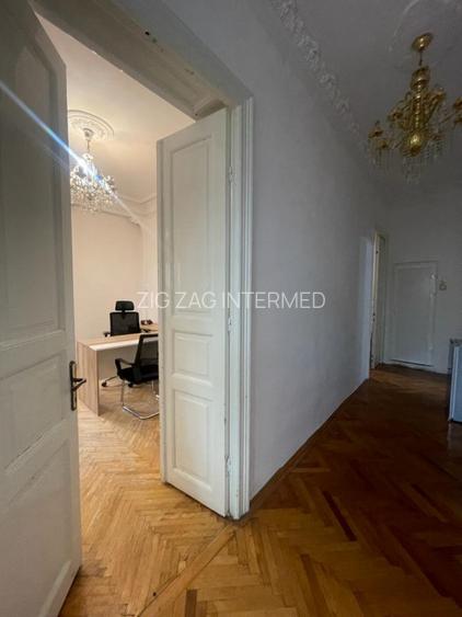 Tomis II , casa IDEAL BIROURI, 3 camere, curte proprie 100 mp. - 9
