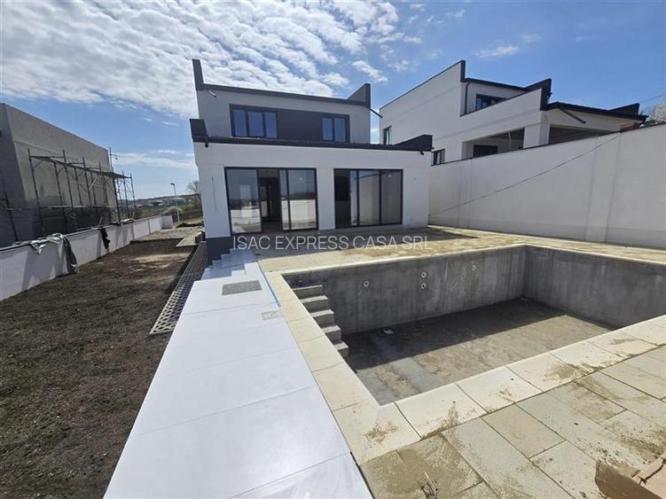 Proprietate exclusivista, cu vedere spre lac, zona Aroneanu Sorogari - 7