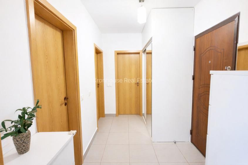 Apartament 2 camere | Decomandat, balcon + parcare –  zona Coresi Mall   - 16