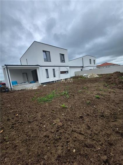 CASA INDIVIDUALA -CUPLATA PRIN GARAJ - MOSNITA NOUA - 7