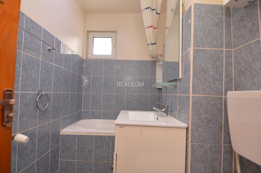 INCHIRIERE APARTAMENT 2 CAMERE BABA NOVAC – PARC I.O.R - 13