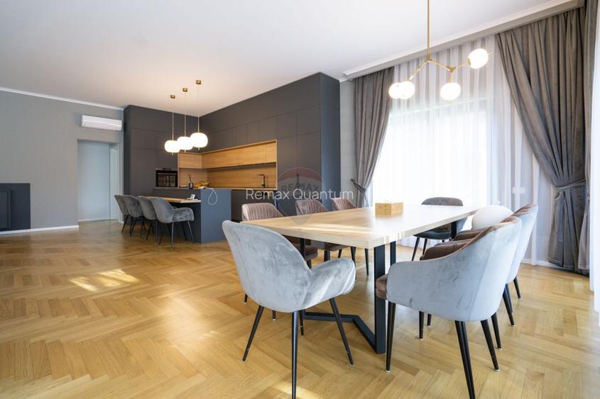 Casă / Vilă cu 5 camere de vânzare în zona Dealuri Oradea - 8