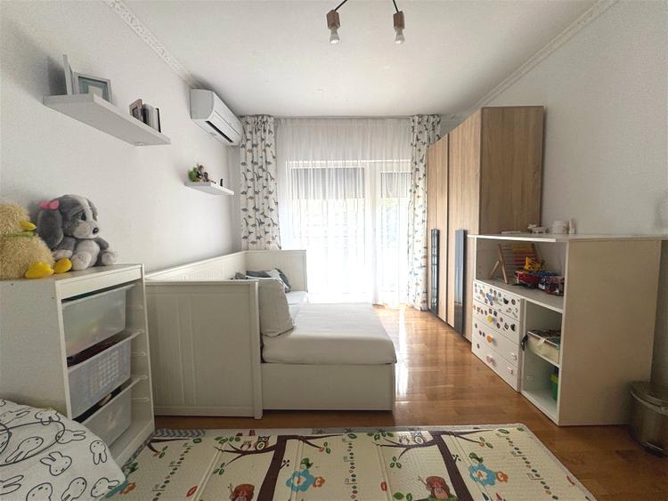 Casa in sistem cuplat, finisata modern, Buna Ziua - 11