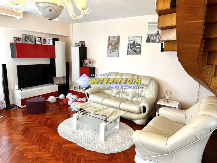 Apartament cu 3 camere decomandat de vanzare ultracentral  mobilat - 16