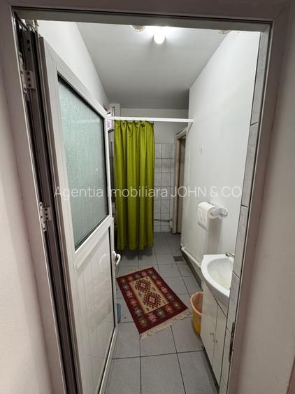 Vand cladire cu chirisi in Pitesti. Afacere la cheie. Oportunitate de investitie - 4