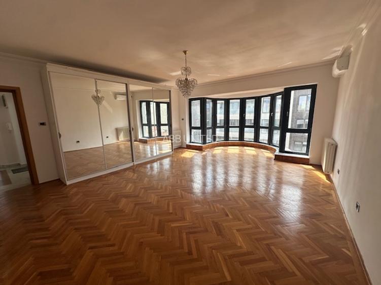 Cotroceni , Doctor Carol Davila, metrou Eroilor, piscina, constructie 2000! - 18