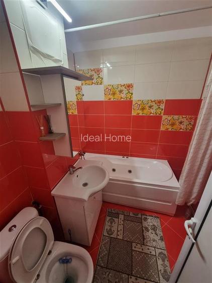 Bloc dupa 80 - Etaj Intermediar - 2 Camere Decomandat - la 10 minute de Palas Ma - 6