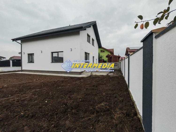 Casa cu 4 camere teren 361 mp de vanzare in Alba Iulia - 2