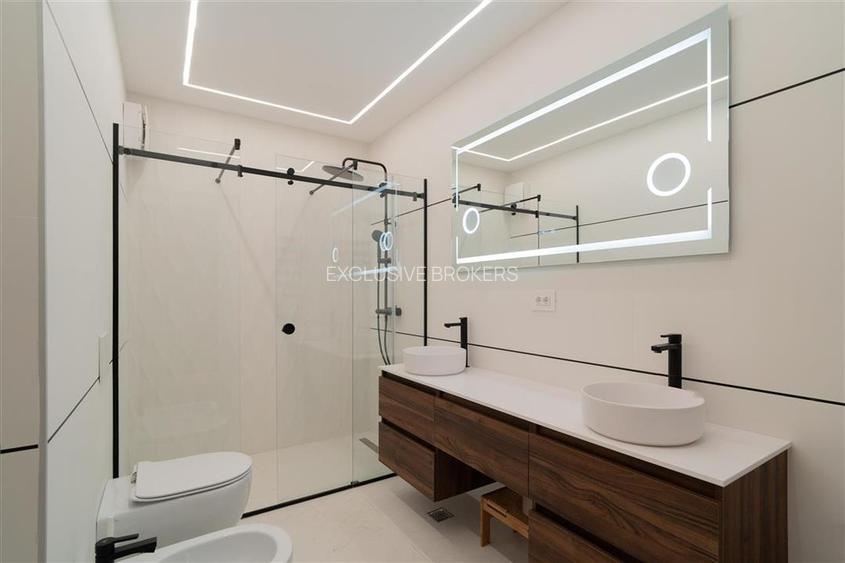 Luxury 5 Rooms Penthouse  Boutique Building  Private pool - 13