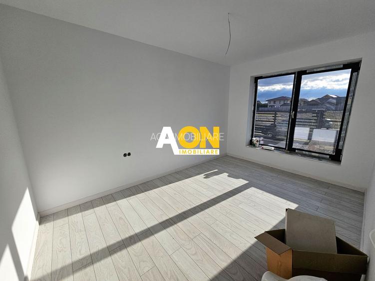 Casa individuala de vanzare, 4 camere, 2 bai, 448mp teren - 11