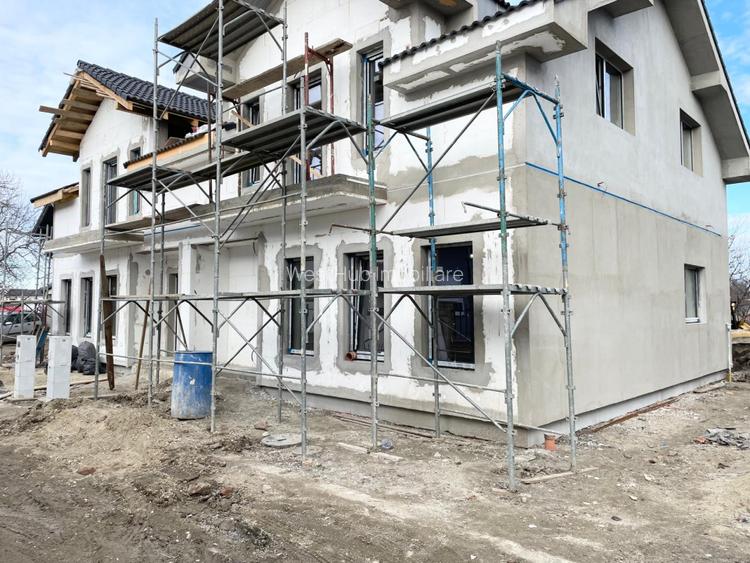 Duplex 4 camere central Mosnita Veche - 12