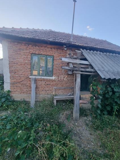 Teren intravilan , 1100mp , front 12,60 m , intrare Filiasi - 4