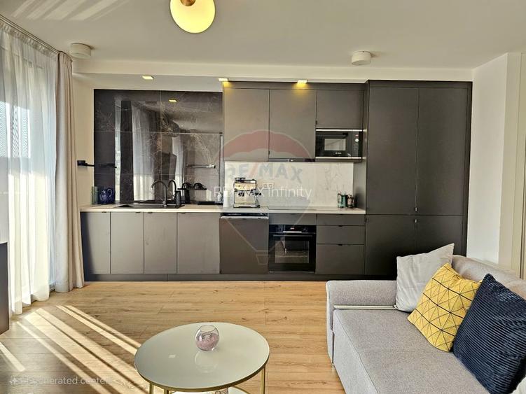 Deasupra tuturor! Penthouse cu 4 camere de închiriat în zona Brancusi - 4