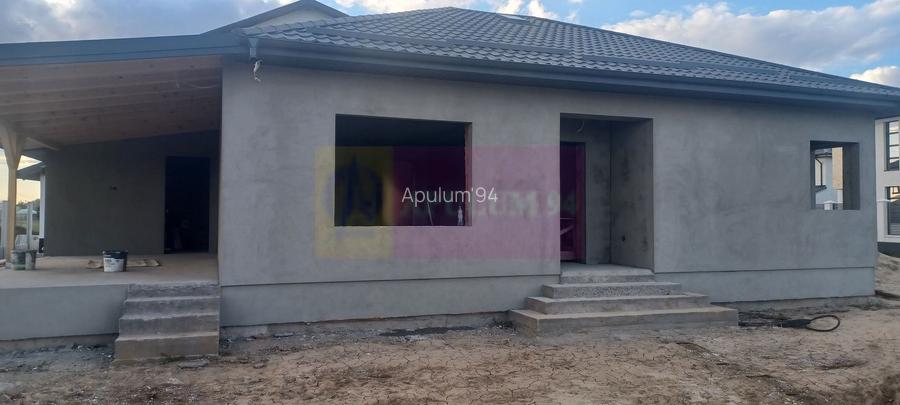 Săbăreni, casă nouă parter 137 mp, curte 400 mp - 2