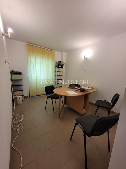 Năvodari - 3 camere decomandat - parter - cu iesire stradala - 80.000 Euro - 2
