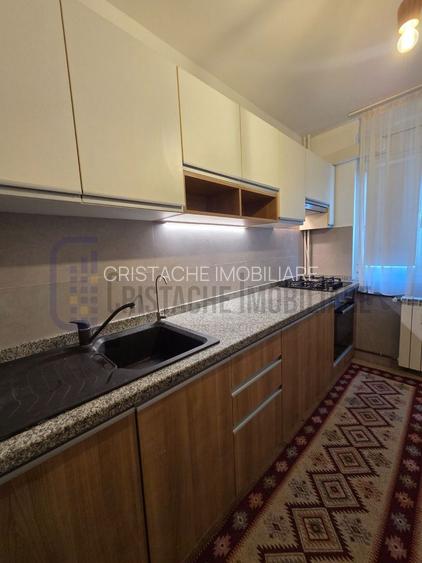 Renovat, 3 cam. dec. + parcare, la 10 min de metrou 1 Decembrie 1918 - 7