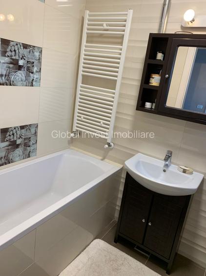 Ovidiu (Lacul Shiutghiol)- Vila P+1,4 camere cu teren 552mp  cu deschidere dubla - 7