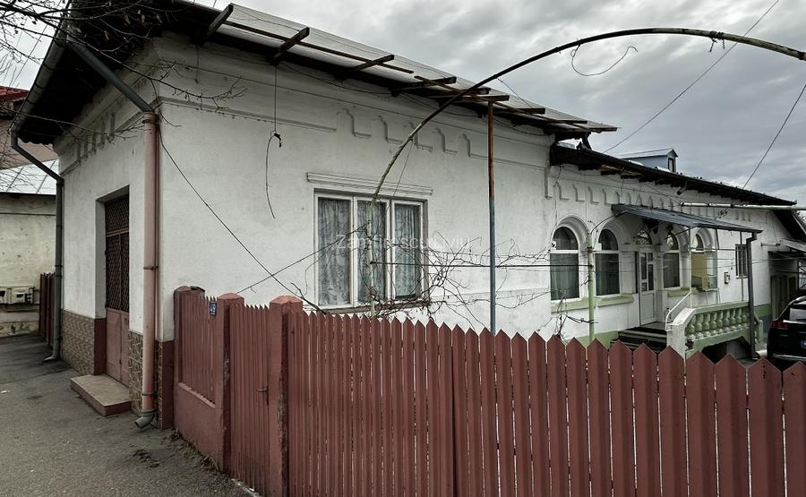 Casă cu teren 500 mp și potențial comercial – Drăgășani, str. Tudor Vladimirescu - 4