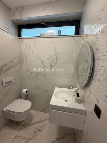 Casa finisata modern, terasa, zona Voronet - 10