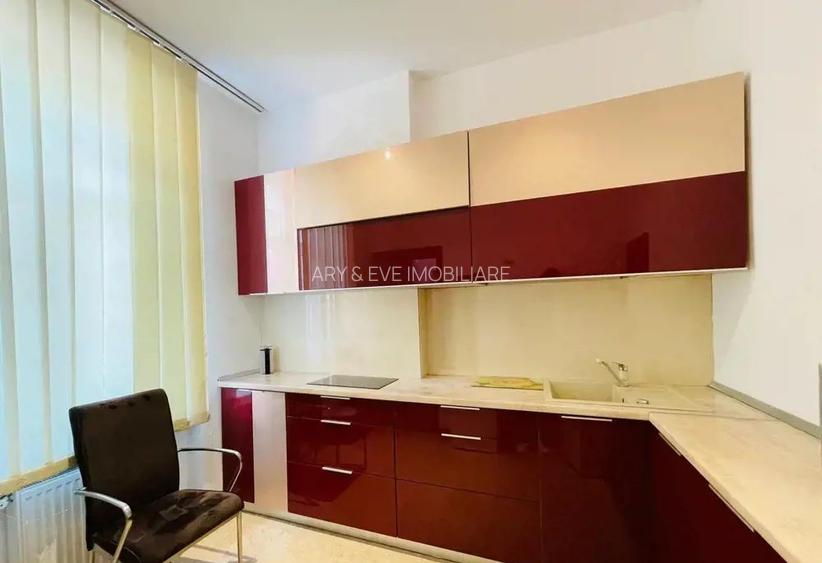 Arhitectura deosebita- inchiriere vila Premium, Piscină exterioară - 4