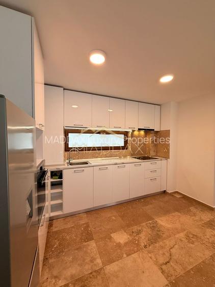 Vila cu 5 camere *200mp* + Teren *300* / 3 locuri de parcare // Pipera - 11