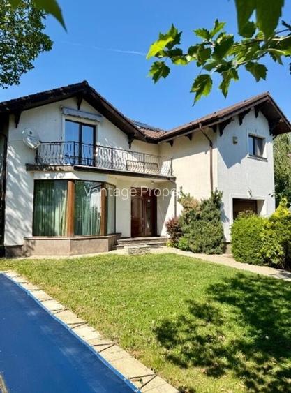Vila cu piscina si gradina, zona Iancu Nicolae - 16