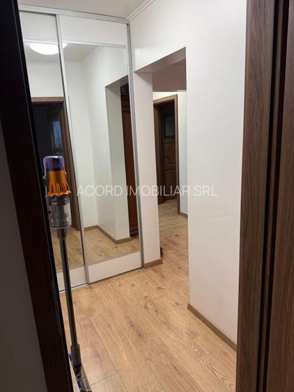 Apartament 3 camere Casa de Cultura - 3