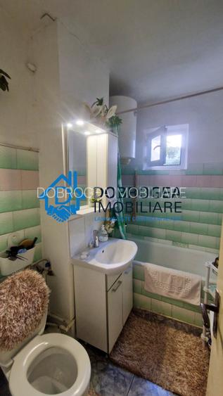 APARTAMENT 3 CAMERE DECOMANDAT, ETAJ 1 - 7