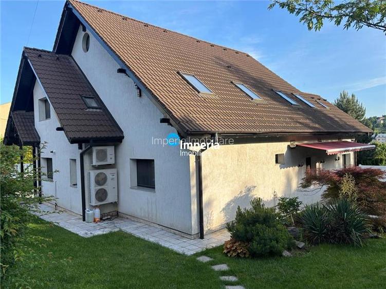 Vilă cu 227 mp utili și teren 830 mp | zonă exclusivistă Buc - 5