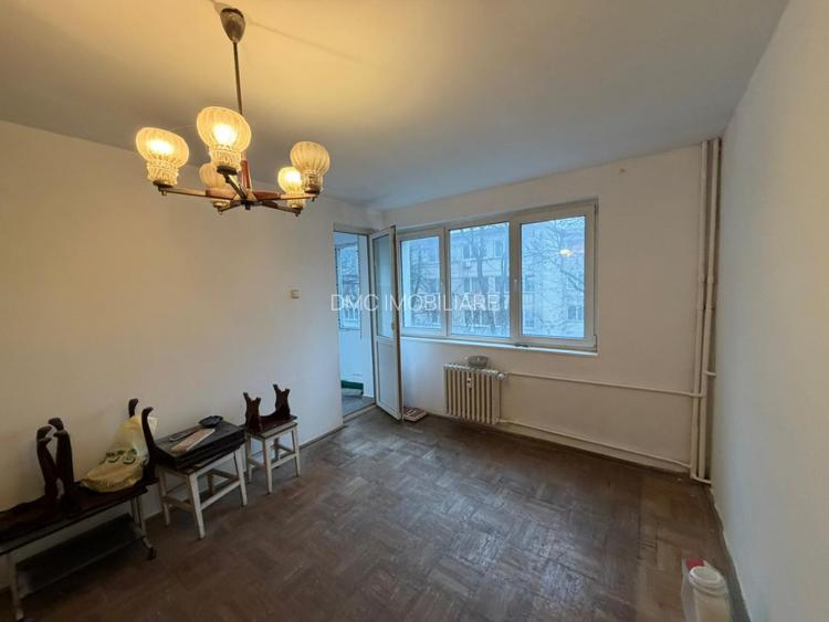 Calea Giulești, 3 camere, etaj 3, suprafață 61mp,semidecomandat, bloc reabilitat - 2