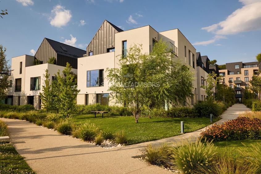 Townhouse cu 5 camere in ansamblu cu piscina si facilitati - 2