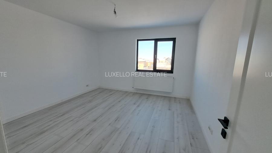 VILA SUPERBA CU 5 CAMERE  IN COMPLEX REZIDENTIAL CU CIRCUTI INCHIS - 32