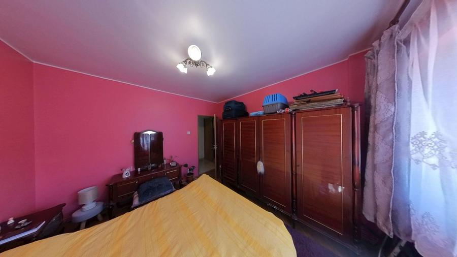Apartament 4 Camere Ultracentral, Decomandat, Etaj 2