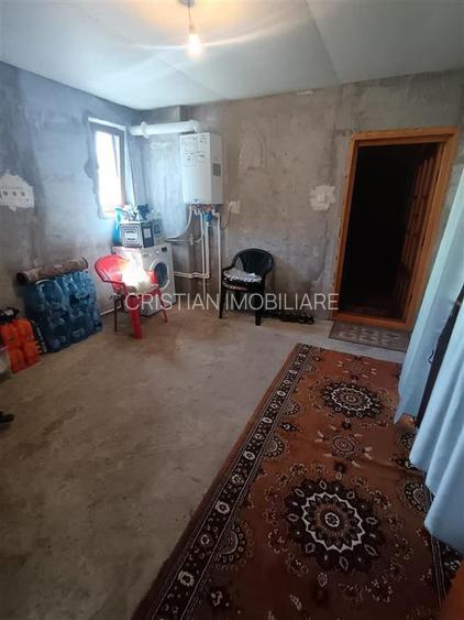 Casa foarte bine intretinuta, zona Cazasu - 10