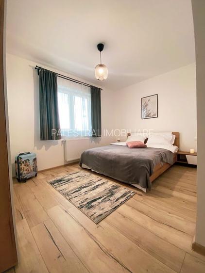 Apartament 3 camere,2 gr.sanitare,parcare,Tractorul-Coresi,164900 Euro - 3