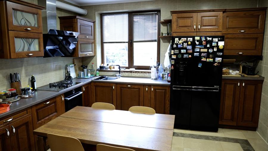 Buftea  CASA INDEPENTA ENERGETIC 2S+P+1E+M piscina jacuzzi sauna teren 3000 mp - 9