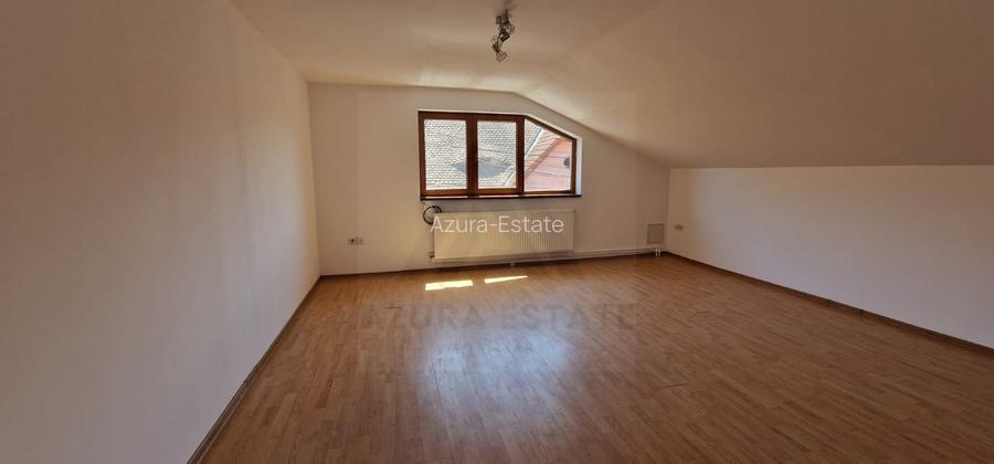Casa P+1+M cu 5 camere teren 486 mp garaj si filigorie in Trei Stejari - 9