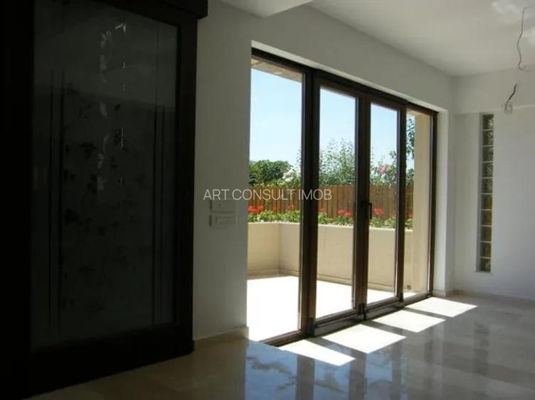 Vila Premium Pipera | P+1+M | 220 mp | Finisaje Lux | Nemobilata | 2 Parcari - 2