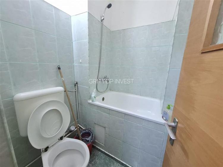 Apartament decomandat 3 camere 2 bai balcon zona Terezian - 19