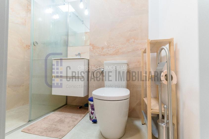 Apartament renovat, mobilat si echipat modern - Piata Unirii - 10