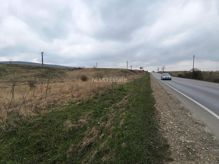 Teren 12.400 MP | 180 ml deschidere E85 | Pătrăuți | 70.000€ - 3