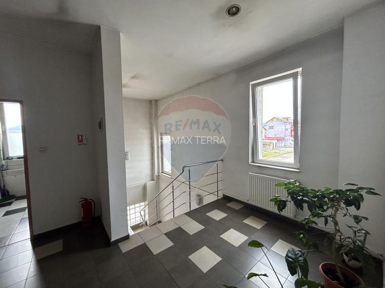 Spațiu 324mp FRIG / 300mp BIROURI de vânzare în zona VALUE CENTRE - 10