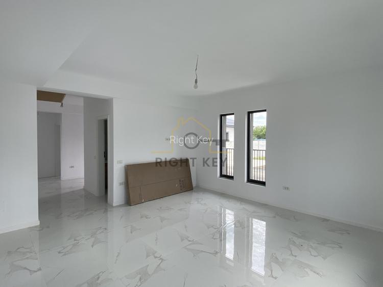 Case parter 4 cam, 380mpt, asfalt, parc, toate utilitatile!Comision 0% - 6