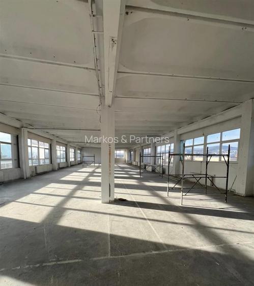 Hala industriala de inchiriat 614mp acces facil Piata 1 Mai. - 2