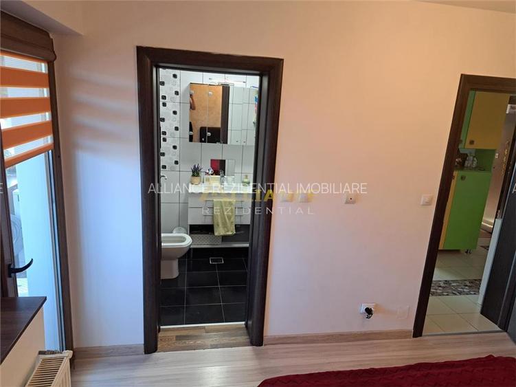 Apartament 3 camere de vanzare - Soseaua Oltenitei Sector 4 - 16