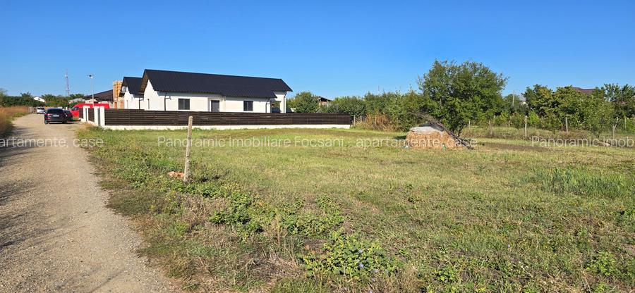 Teren intravilan pentru constructii -1000 mp-Focsani-cartier Mandresti  cu doar - 4