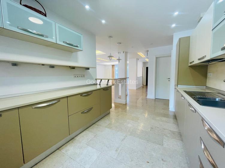 Vanzare vila OXFORD GARDENS - 5 DORMITOARE|| 2 open space - 9