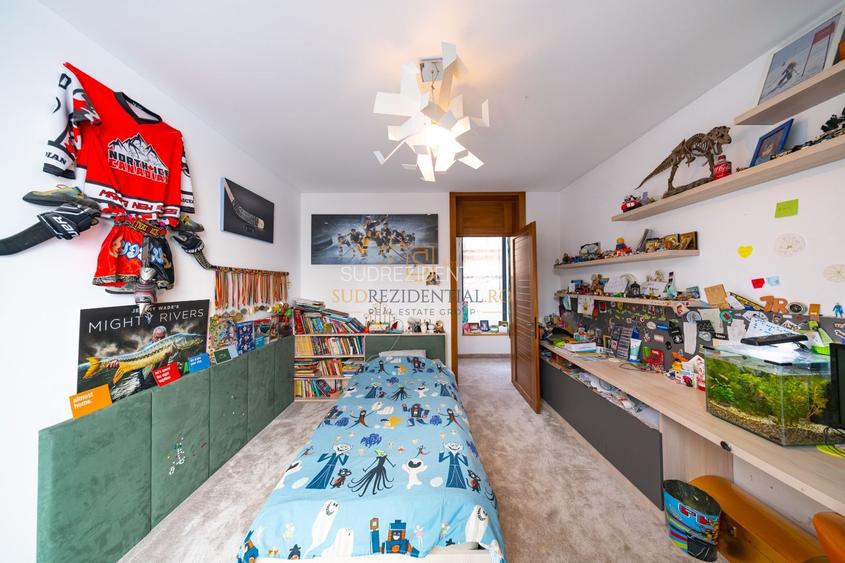 Resedinta spectaculoasa  – Vila exclusivista deschidere directa la lac - 27