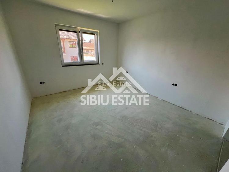 Casă Individuală cu garaj dublu de Vânzare în Șelimbăr, zona Lidl - 18